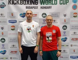 A képen Olasz Attilával az Esztegomi Kick-box SE mesterével